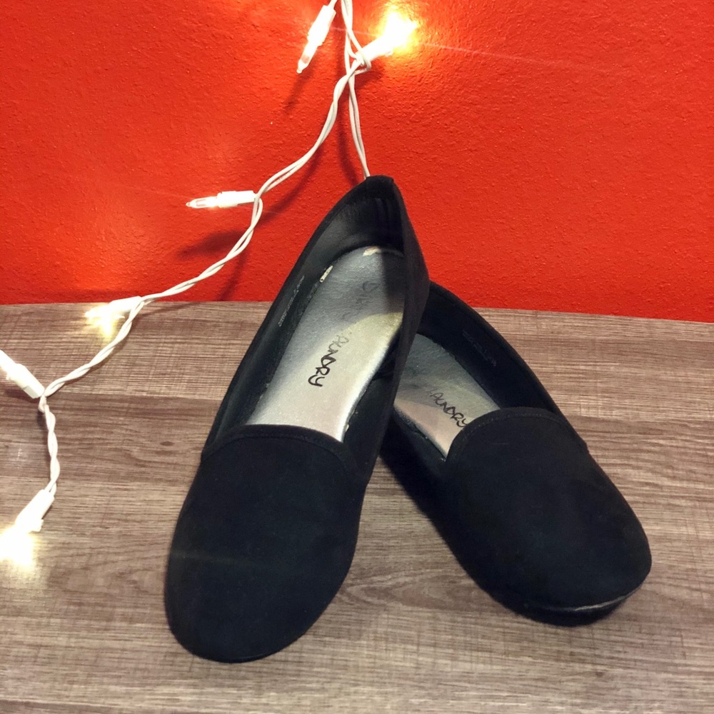 Dirty Laundry black flats